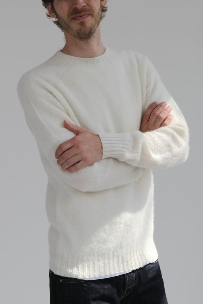 Half Dozen Shaggy Double-Brushed Crew (Winter White) | Knitwear