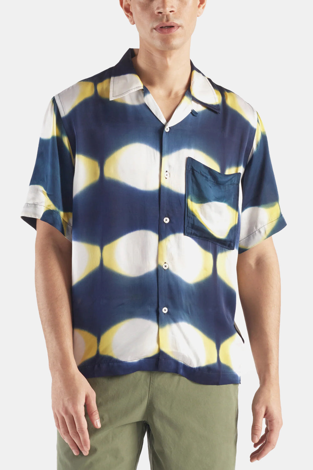 Universal Works Tie Dye Camp Shirt (marine/gul)
