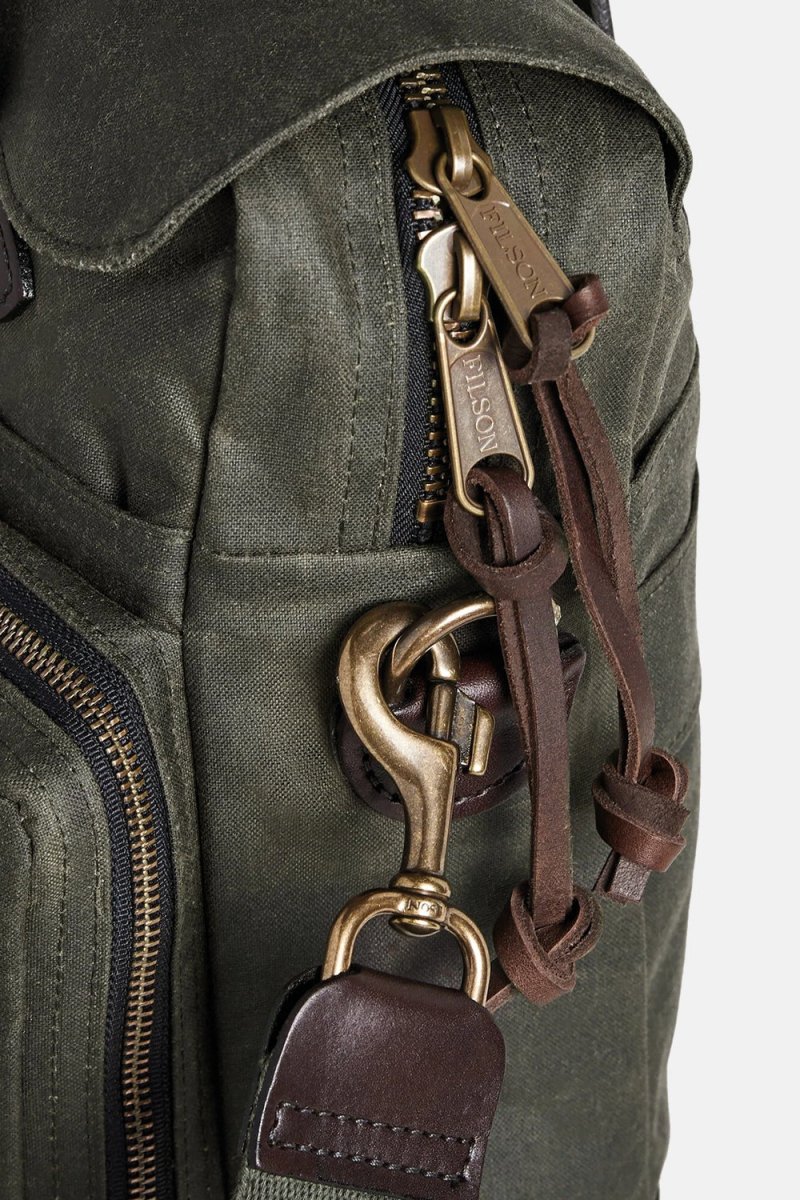 Filson Tasker Filson 24-timers blikmappe (Otter Green) – Number Six