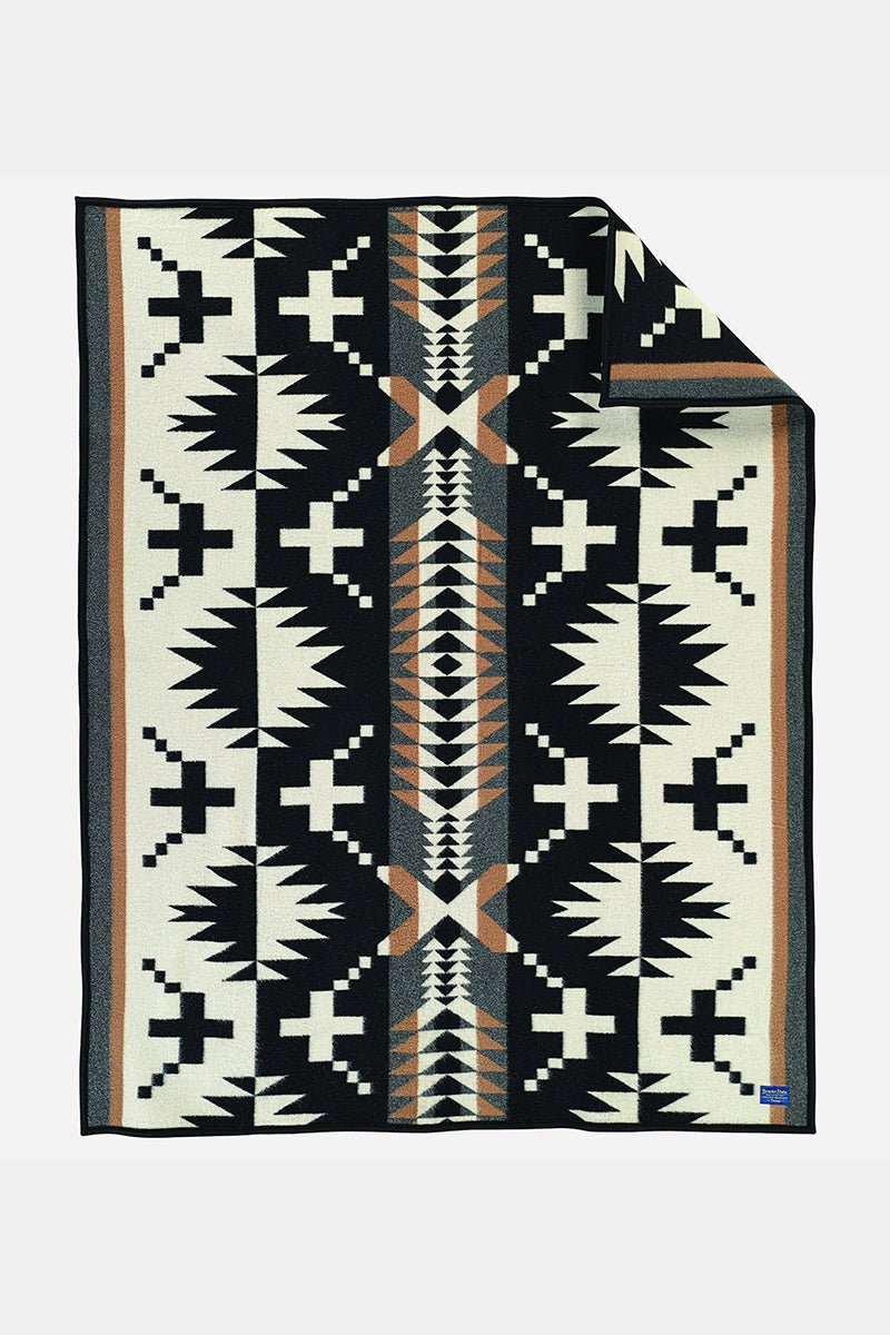 Pendleton Napped Jacquard Throw (Spider Rock/Black) | Robe